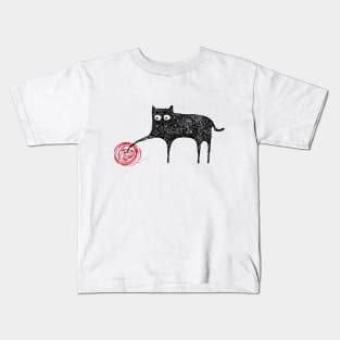 Cute Black Scribble Cat Playing With Ball of Yarn Kids T-Shirt